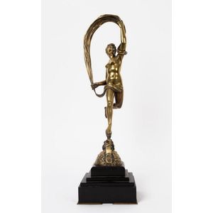 Figures and figural sculpture - price guide and values