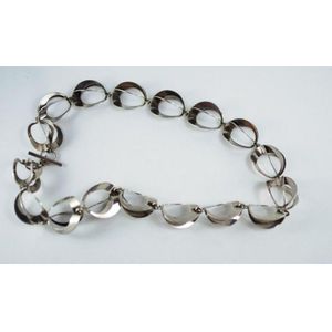 Tiffany & Co. Silver Square Cushion Toggle Bracelet