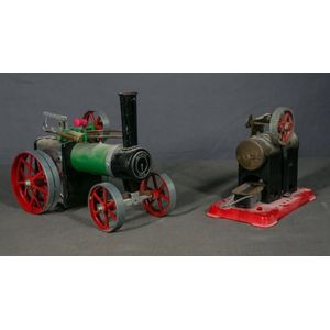 Two various Mamod live steam engines. TE1A traction engine etc.…