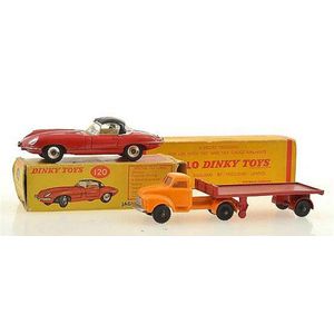 Two Dinky models, including Dublo Dinky 072 Bedford articulated…
