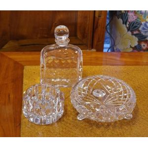 Edinburgh Crystal fruit bowl, Kosta Boda decanter and a heavy…