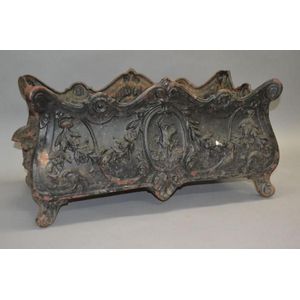 Antique French cast iron planter, approx 35 cm high, 67 cm wide,…