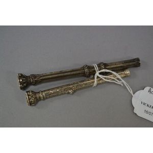 Two Victorian sterling silver propelling pencils and pen,…