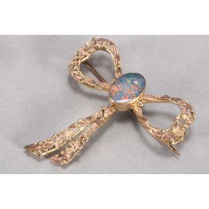 Lovely early 20th century gold and opal brooch, mark rubbed&hellip;