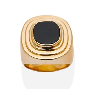 18ct gold ring, Sigurd Persson, the stepped mount centred by an ...