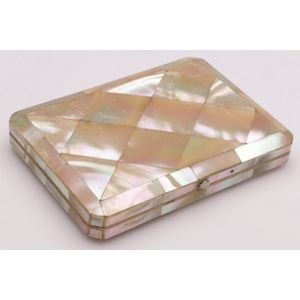 Mother of pearl and sterling silver Amorial Inserted card case…