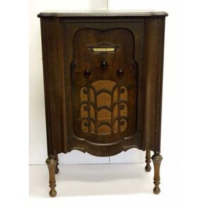 Art Deco Jensen tube / valve radio with 10' speaker, 68.5 cm&hellip;