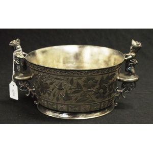 Simpson hall Miller USA silver plate ice bucket embossed…