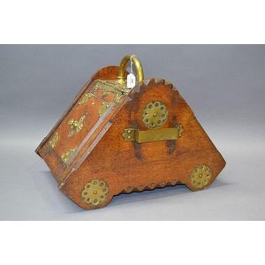 Antique coal scuttle with brass mounts, approx 40 cm high, 53…
