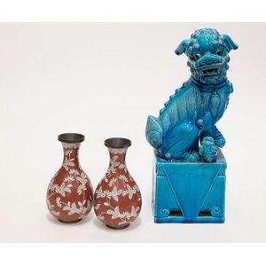 Turquoise glazed Foo dog ornament and pair cloisonne vases, one…