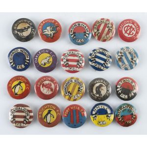 1950-51 Argus badges 'Vfa & Country League Club Mascots'…