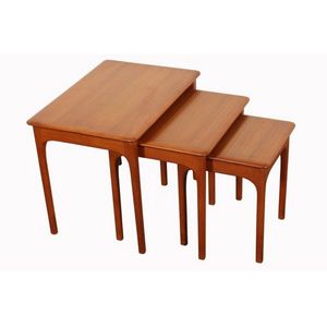 Nest of tables, c.1960s by Noblett. Graduating nest of three&hellip;