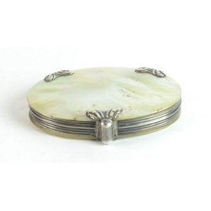 A mother of pearl Magnifier glass, late 19th century, an oval…