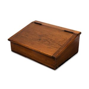 An Australian kauri pine writing slope, 19th century, 19 cm…
