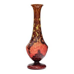 A Le verre Francais 'Chenes' cameo glass baluster base in&hellip;