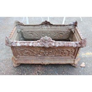 Antique French cast iron planter, approx 37 cm high, 65 cm wide,…