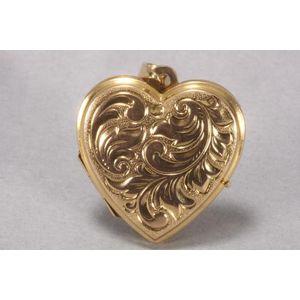 9ct Gold Heart Locket Pendant, Stamped 375, Of Heart Form With 