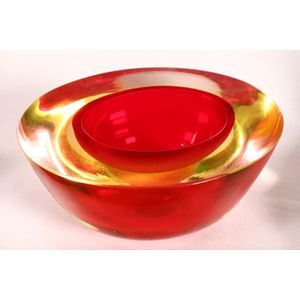 Murano URANIUM GLASS BOWL in Red 