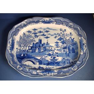 Spode 'Gothic Castle' pattern meat platter, footed, with&hellip;
