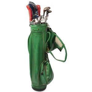Vintage golf clubs, bags and balls - price guide and values