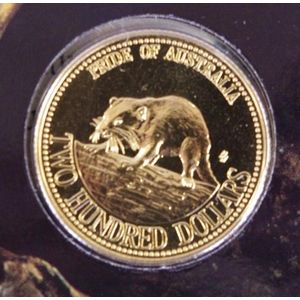 Royal Australian mint 1984 uncirculated $200 coin, 10gms 22ct…