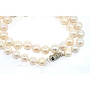 Graduated Pearl Necklace with Sterling Silver Clasp - Necklace/Chain ...