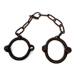 Australian Colonialconvict leg irons / ball and chain used in Van ...