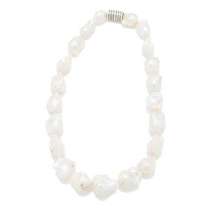 Baroque pearl necklace - price guide and values