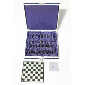 St. Thomas, Mi cat. 2638, BL515 A. Chess Board & Pieces s/sheet