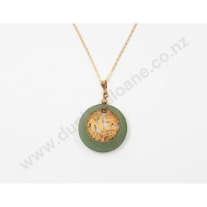 New Zealand 9ct circular greenstone pendant inset with New…