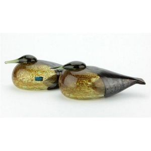 Oiva Toikka Nuutajärvi glass pair of bird figures with a brown…
