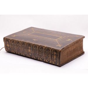 Large bound 'The Holy Bible, Old and New Testament' Oxford…
