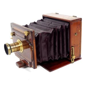 A W. Rouch Patent portable half plate mahogany field camera…