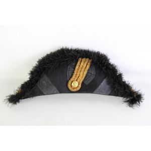 Cased vintage Admirals bicorn hat, width 48 cm