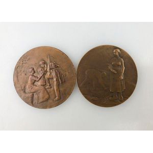Art Nouveau French bronze medallion bas-relief farming scene…