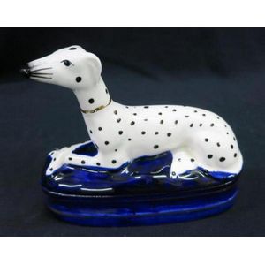 A Fitz & Floyd cobalt blue Dalmation trinket box, c.1970