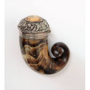 A George III silver mounted ram's horn snuff mull, the fancy…