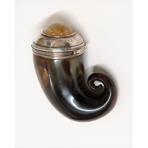 An early 19th century Scottish ram's horn and silver snuff mull,…