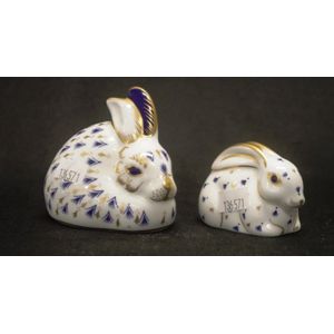 Pair of Royal Crown Derby Rabbit Paperweights in Packaging - Royal ...