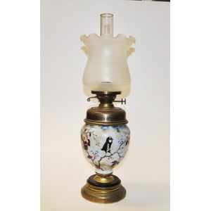 Antique oil lamp, complete with shade, chimney, British duplex…