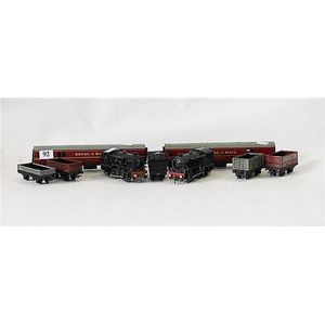 Nine various models, including TTR locomotives and freight, and…
