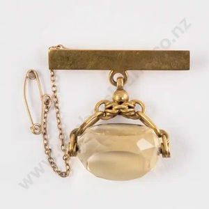 9ct single citrine swivel fob brooch, 3.5 cm length