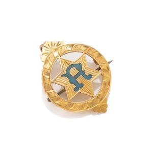 A 9ct gold enamel brooch/pendant, engraved open frame centring&hellip;