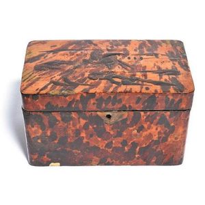 A Japanese tortoiseshell veneered and lacquered tea caddy…