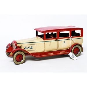 Tin plate car, 1920s Luxus Lehmann with driver, limousine