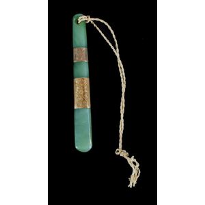 New Zealand greenstone pendant. With one 15ct and one 9ct…