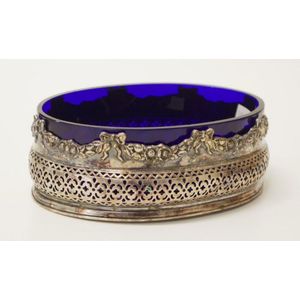 Vintage silver plate pierced bowl pierced decoration with…