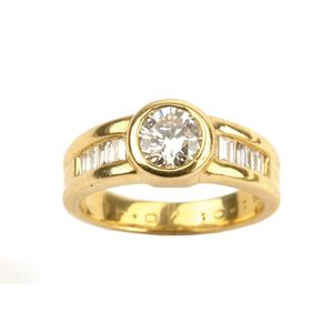 1.06ct Diamond Claw/Bead Set Diamond Dress Ring in 18ct White Gold main image 1