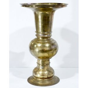 Large antique Indian cast brass spittoon. Height 58.5 cm.…