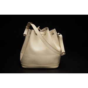 Louis Vuitton, Bags, Louis Vuitton Epi Petit Noe In Ivory